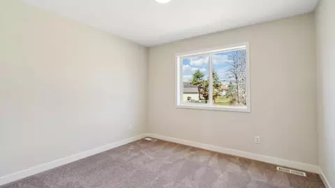 1143 Compton Ave, River Falls, WI 54022 photo 17