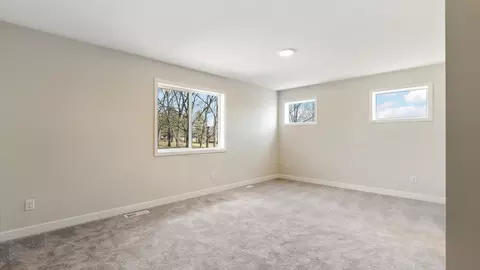 1143 Compton Ave, River Falls, WI 54022 photo 14