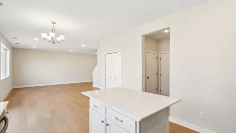1143 Compton Ave, River Falls, WI 54022 photo 8