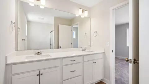 1143 Compton Ave, River Falls, WI 54022 photo 9