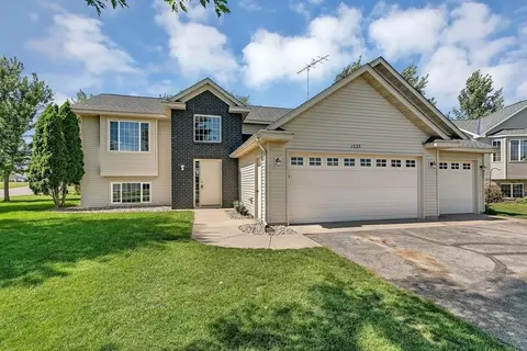 1723 Trentwood Dr, Sartell, MN 56377