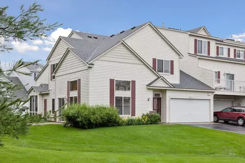 3610 Abercrombie Ln, Stillwater, MN 55082