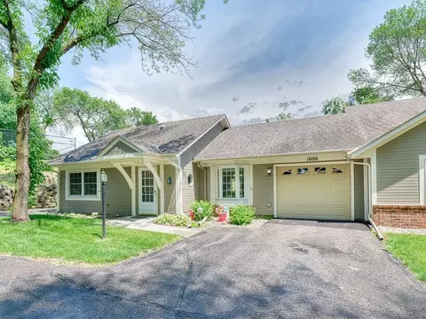1000 Fox Run Rd, Waconia, MN 55387