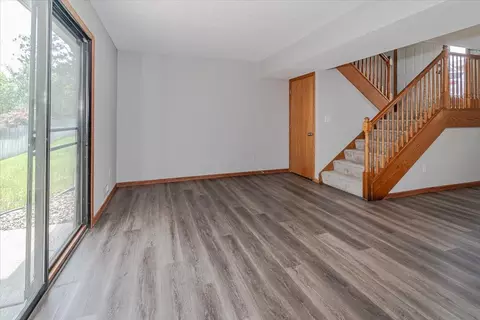 3249 Dodd Ln, Eagan, MN 55121 photo 10
