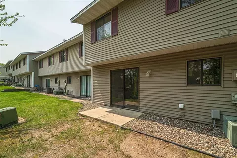 3249 Dodd Ln, Eagan, MN 55121 photo 20