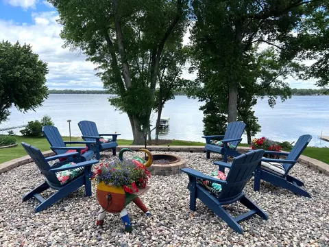 5537 Highway 71 NE, Willmar, MN 56201