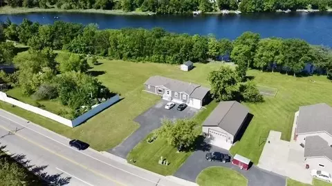 1626 E Lake Victoria Rd SE, Alexandria, MN 56308