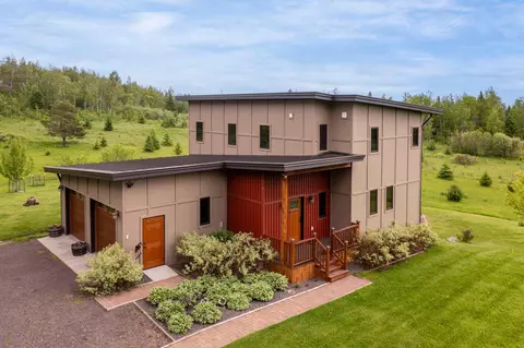 2202 Lester River Rd, Duluth, MN 55804