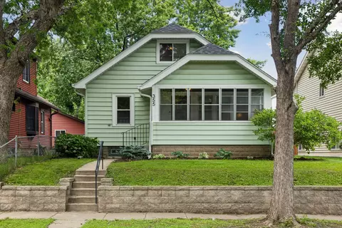 355 Sidney St E, Saint Paul, MN 55107