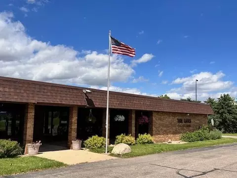 1200 18th Ave NW #105, Austin, MN 55912
