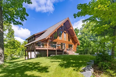 21150 Moose Point Rd, Grand Rapids, MN 55744