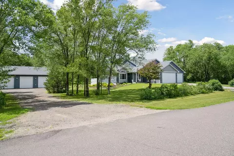 21670 Quapaw St NW, Anoka, MN 55303