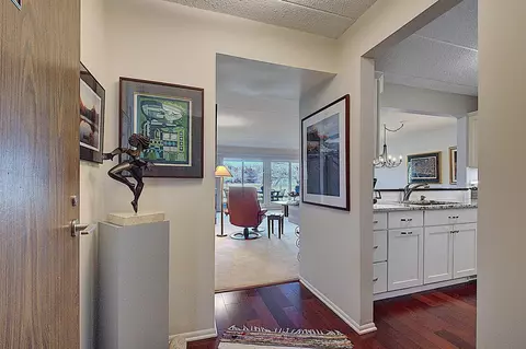 3300 Louisiana Ave S #118, Saint Louis Park, MN 55426