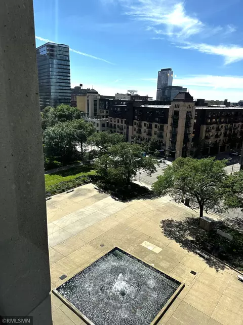 15 S 1st St #A903, Minneapolis, MN 55401