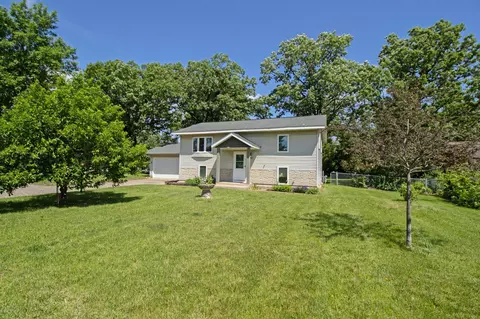 2225 Frontage Rd N, Waite Park, MN 56387