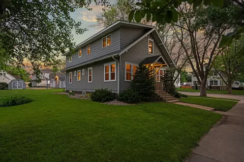 811 1st Ave NW, Austin, MN 55912