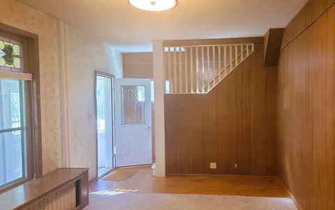 403 W 8th St, Morris, MN 56267 photo 3