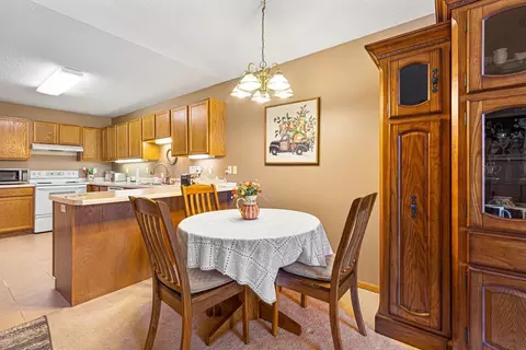 2421 Cornell Dr, Faribault, MN 55021 photo 10