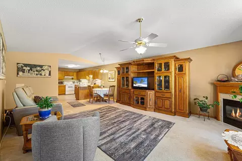 2421 Cornell Dr, Faribault, MN 55021 photo 7