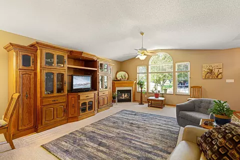 2421 Cornell Dr, Faribault, MN 55021 photo 8