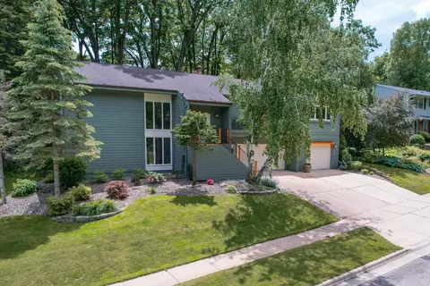 1752 Walden Ln SW, Rochester, MN 55902