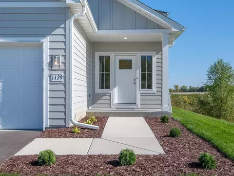 1129 Dorthy Ln, Elko New Market, MN 55054