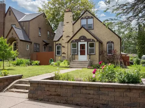 1692 Maryland Ave E, Saint Paul, MN 55106