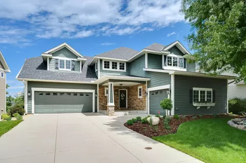 11002 Sweetwater Path, Woodbury, MN 55129
