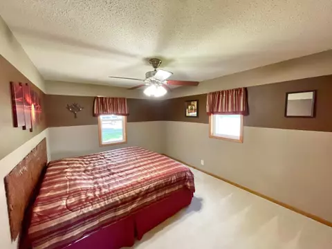 12 E Maple St, Springfield, MN 56087 photo 20