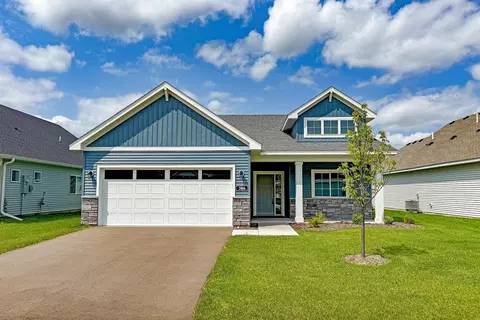 386 Emmy Ln, Hanover, MN 55341