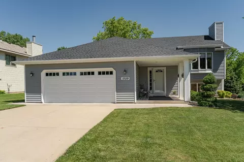 1509 36th St SW, Rochester, MN 55902