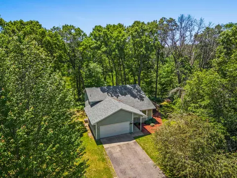 2714 226th Ln NE, East Bethel, MN 55011
