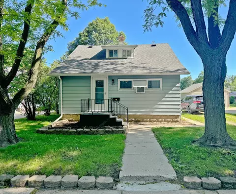 1210 5th Ave NW, Austin, MN 55912