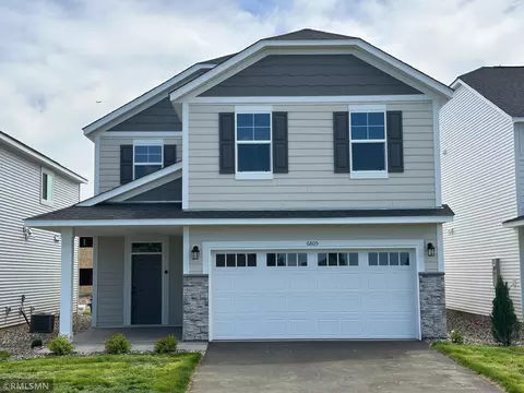 6805 101st St S, Cottage Grove, MN 55016