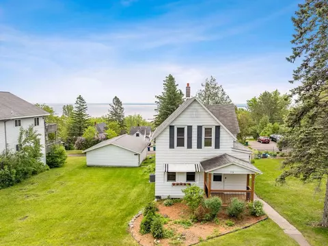 118 W 10th St, Duluth, MN 55806 photo 4