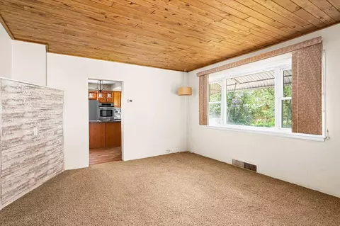 118 W 10th St, Duluth, MN 55806 photo 5