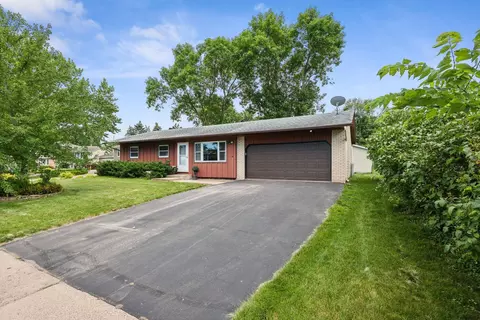 1229 View Ct, Hastings, MN 55033