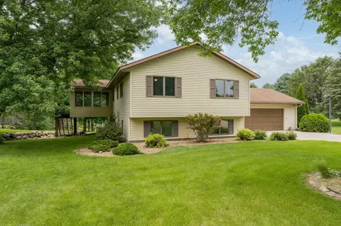 505 River Hills Rd, Mankato, MN 56001