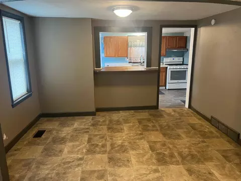 21 7th St NW, Faribault, MN 55021 photo 3