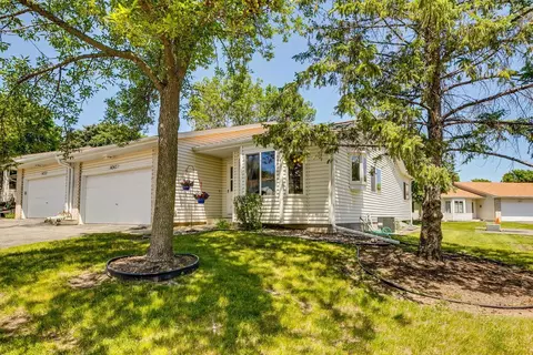 14243 Glencove Trl #0, Apple Valley, MN 55124