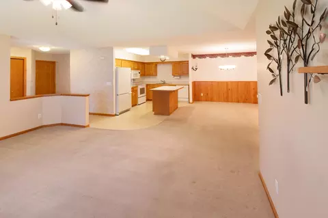 1702 Cedar Ave N, Glencoe, MN 55336 photo 5