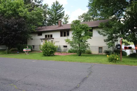 8007 S Moon Lake Dr, Eveleth, MN 55734