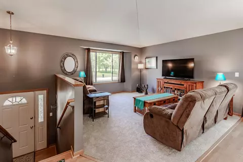 24052 68th Ave, Saint Augusta, MN 56301 photo 5