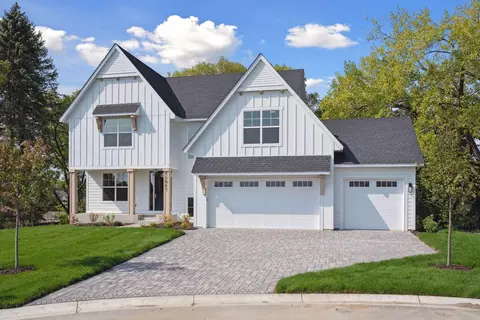 15845 44th Ave N, Plymouth, MN 55446