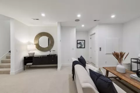 Entry Way - 4200 Upton Ave S, Minneapolis, MN 55410 photo 3 of 3