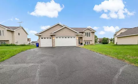 842 Juniper Dr, Somerset, WI 54025