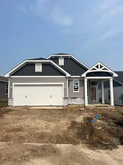 190 Liberty Heights Dr, Chaska, MN 55318