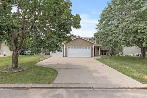 8933 Prestwick Cir N, Brooklyn Park, MN 55443