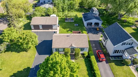 9141 Vinland St, Duluth, MN 55810
