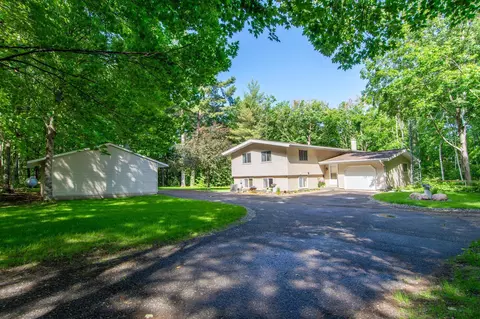 16101 Nokay Lake Rd, Brainerd, MN 56401